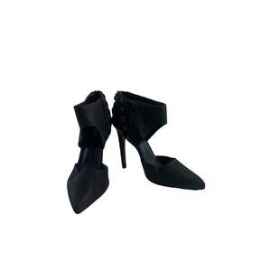 Qupid Women's Black Heels
